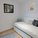 Dobairro At Principe Real Daire