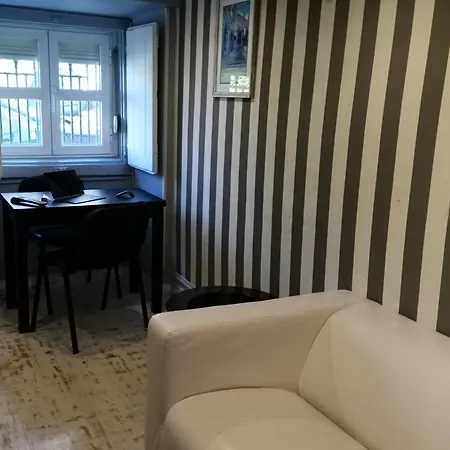 Dobairro At Principe Real 리스본