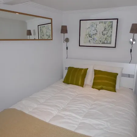 Dobairro At Principe Real *