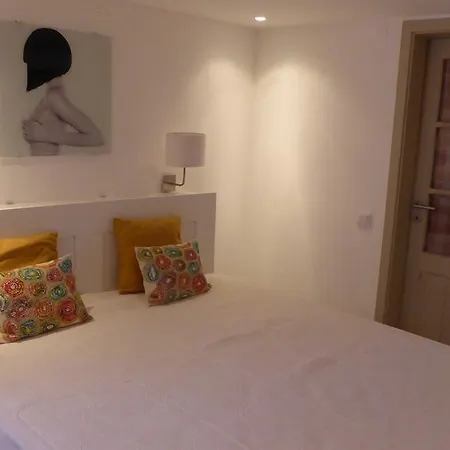 Dobairro At Principe Real